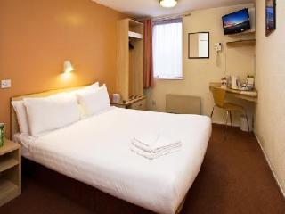 The Dolby - Free Centre Parking Hotel